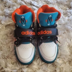 Adidas Mutombo TR Block